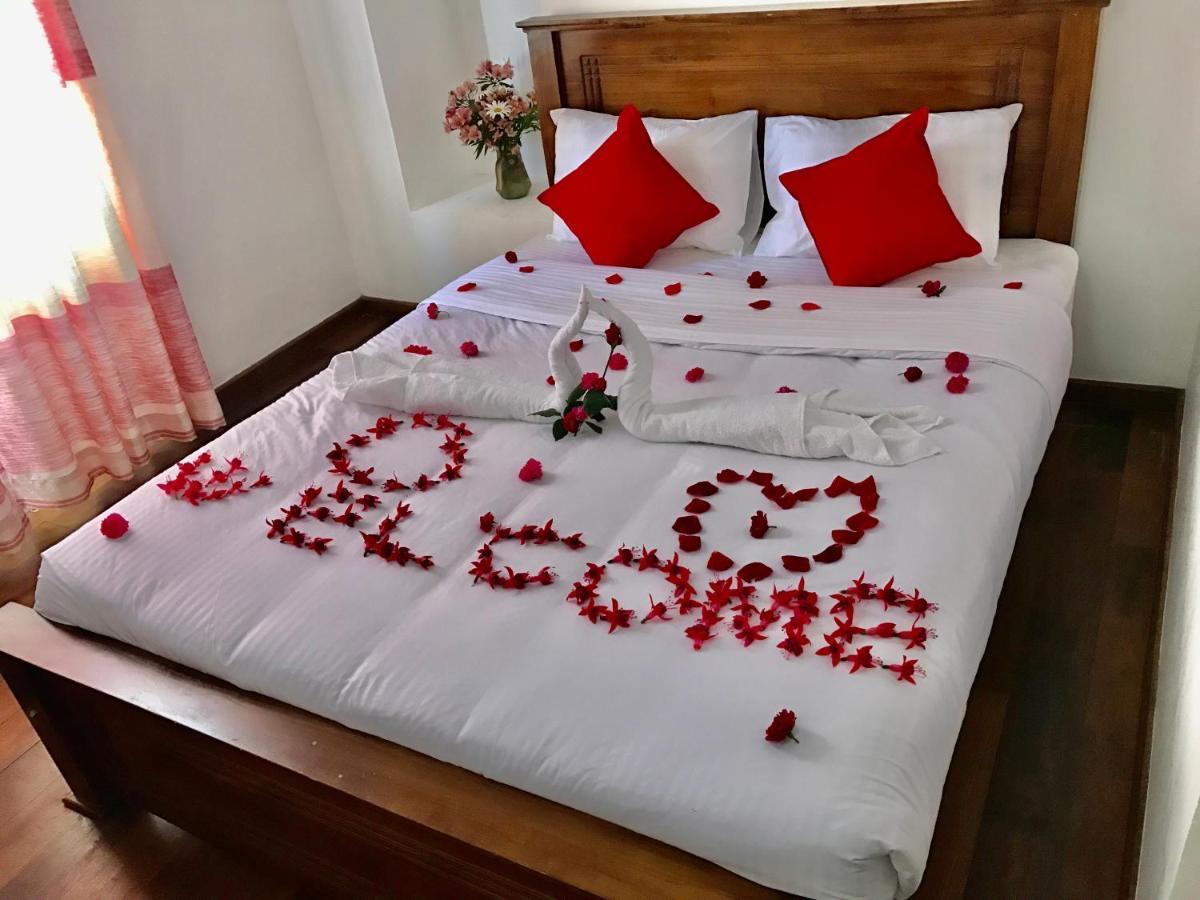 נוארה אליה Dahlia Mount View Hotel מראה חיצוני תמונה