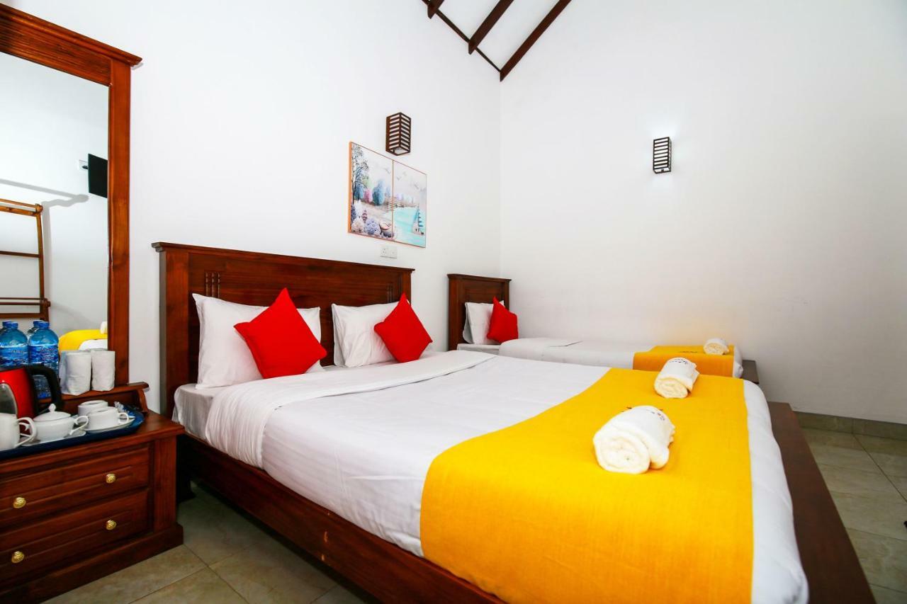 נוארה אליה Dahlia Mount View Hotel מראה חיצוני תמונה